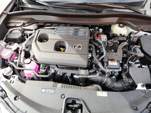 Used 2025 Lexus UX 300h FWD image 10