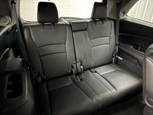 Used 2021 Honda Pilot Touring image 27