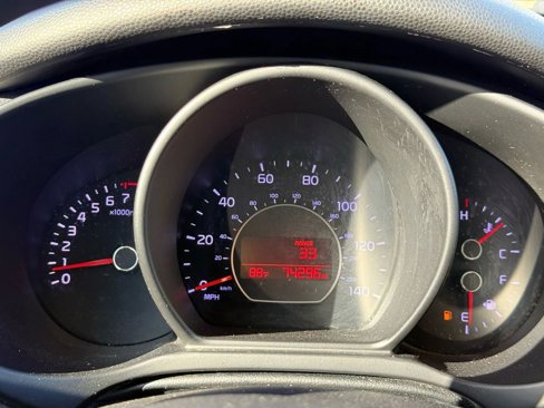 Used 2016 Kia Soul image 18