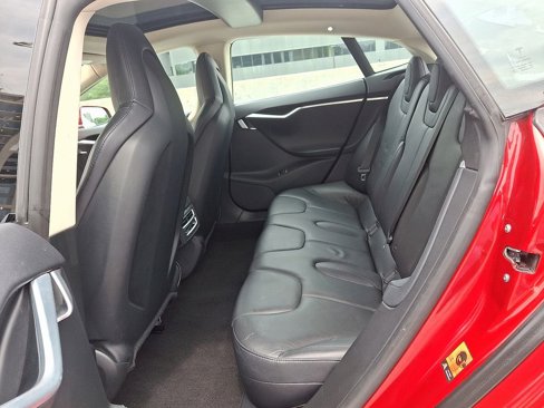 Used 2014 Tesla Model S 60 image 14