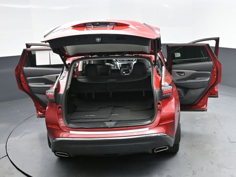 Used 2020 Nissan Murano SL w/ Moonroof Package image 16