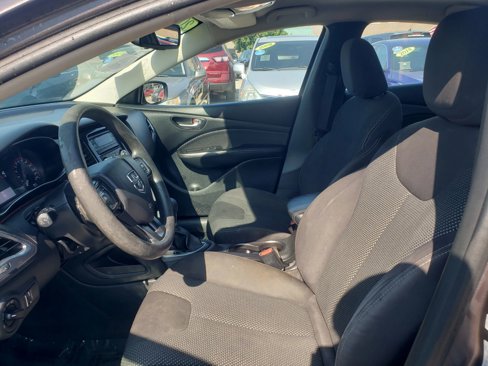 Used 2015 Dodge Dart SXT image 12