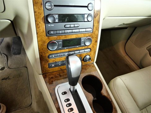 Used 2006 Ford Five Hundred Limited image 18