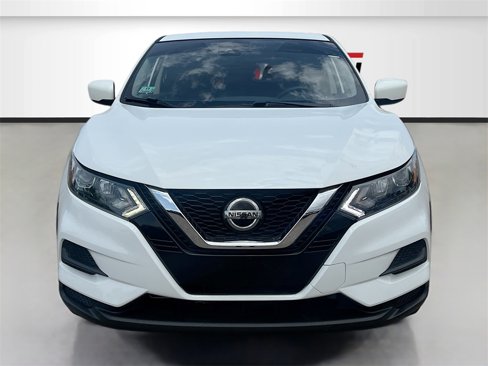 Used 2021 Nissan Rogue Sport S image 2