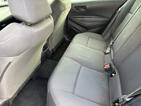 Used 2022 Toyota Corolla LE image 27