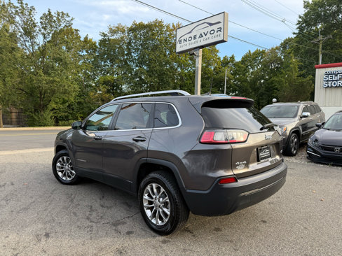 Used 2019 Jeep Cherokee Latitude Plus image 4