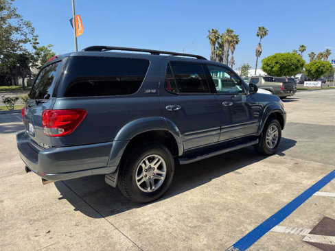 Used 2005 Toyota Sequoia SR5 image 12