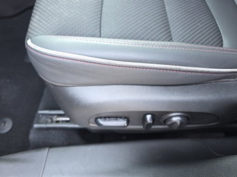 Used 2021 Chevrolet TrailBlazer RS w/ Convenience Package image 14