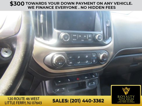 Used 2017 GMC Canyon Denali image 21