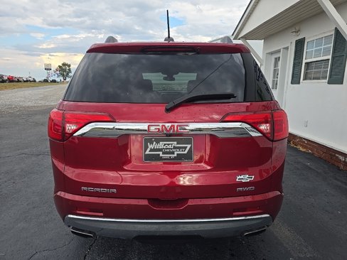 Used 2019 GMC Acadia Denali image 7