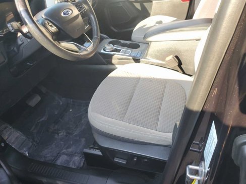 Used 2020 Ford Escape SE Sport image 5