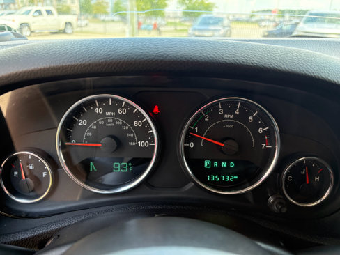 Used 2017 Jeep Wrangler Sport image 16
