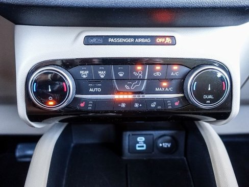 Used 2022 Ford Escape SE w/ Convenience Package image 5
