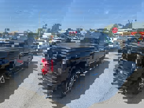 Used 2016 GMC Sierra 1500 Denali image 6