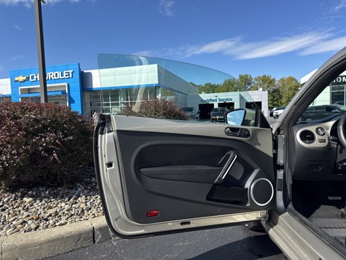 Used 2013 Volkswagen Beetle 2.5 image 10