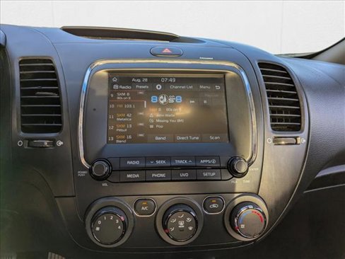 Used 2018 Kia Forte LX w/ LX Popular Package image 14