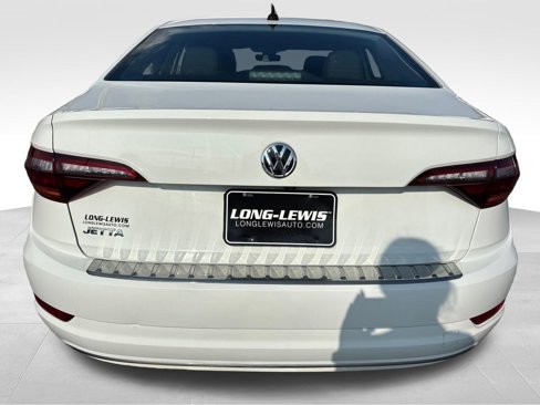 Used 2019 Volkswagen Jetta SEL w/ Cold Weather Package image 4