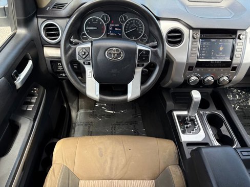 Used 2017 Toyota Tundra SR5 image 30