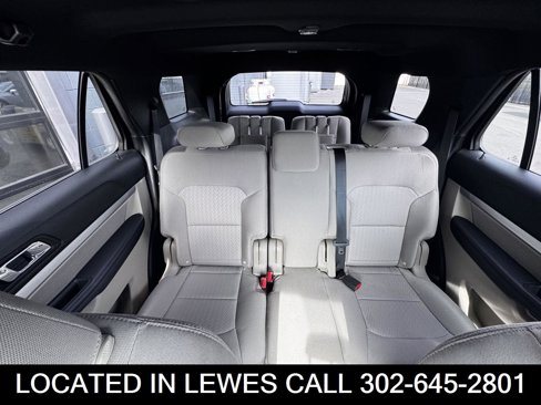 Used 2019 Ford Explorer FWD image 9