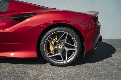Used 2021 Ferrari F8 Tributo image 15