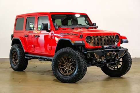 Used 2024 Jeep Wrangler Unlimited Rubicon w/ Technology Group image 31