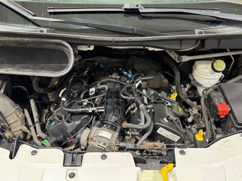 Used 2017 Ford Transit 350 130 Medium Roof image 28