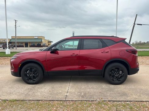 New 2025 Chevrolet Blazer LT w/ Convenience Package image 2