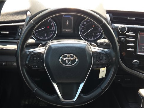 Used 2019 Toyota Camry SE image 13