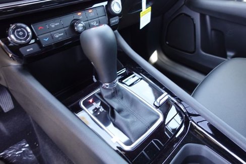 New 2025 Jeep Compass Latitude w/ Altitude Special Edition image 18