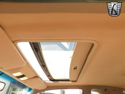 Used 1994 Ford Thunderbird LX image 20