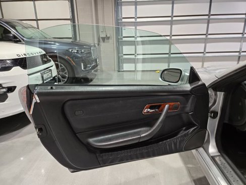 Used 2002 Mercedes-Benz SLK 320 image 15