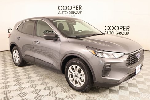 Used 2024 Ford Escape Active w/ Cold Weather Package image 1