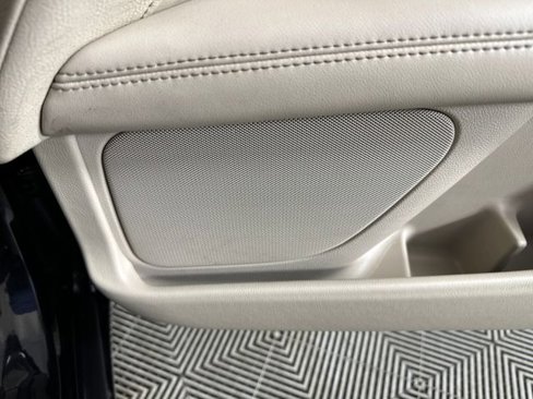 Used 2017 Lincoln MKZ Premiere image 29
