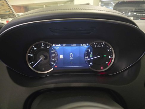Used 2023 Jaguar E-PACE SE image 26