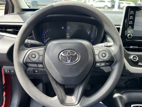 Used 2020 Toyota Corolla LE image 27