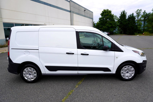 Used 2017 Ford Transit Connect XL image 8