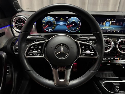 Used 2023 Mercedes-Benz CLA 250 4MATIC image 17