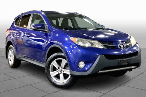Used 2015 Toyota RAV4 XLE image 2