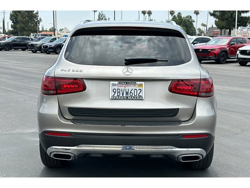 Used 2022 Mercedes-Benz GLC 300 image 4