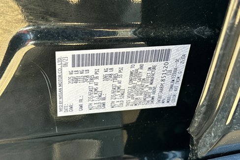Used 2023 Nissan Rogue S image 25