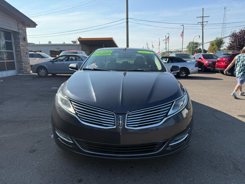 Used 2013 Lincoln MKZ AWD image 2