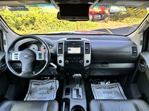 Used 2015 Nissan Xterra PRO-4X w/ Pro-4x Leather Package image 18