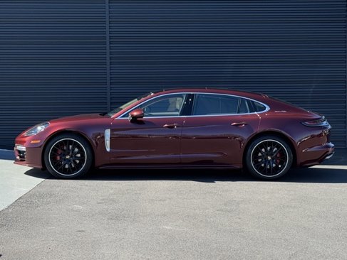 Certified 2023 Porsche Panamera 4S Executive image 2