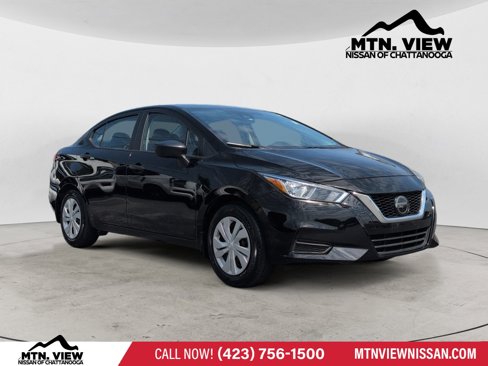 Used 2021 Nissan Versa S image 2