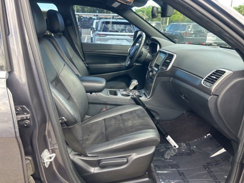 Used 2018 Jeep Grand Cherokee Laredo image 21
