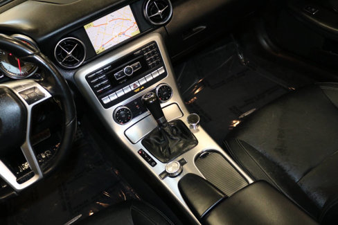 Used 2012 Mercedes-Benz SLK 350 image 46