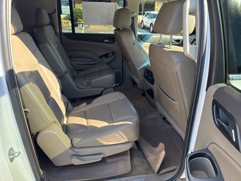 Used 2019 GMC Yukon XL SLT w/ Open Road Package image 23