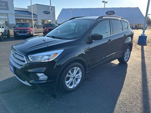 Used 2018 Ford Escape SE image 1