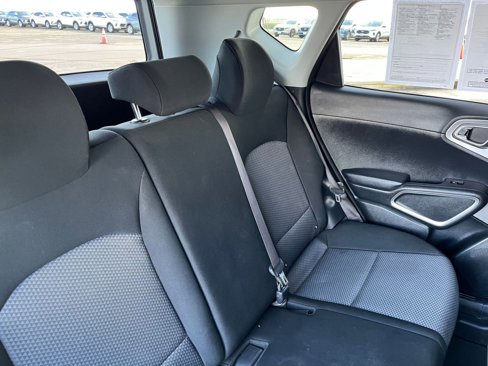 Used 2023 Kia Soul LX w/ Option Group 015 image 35