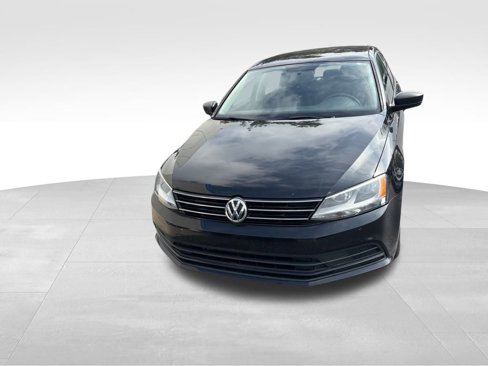 Used 2015 Volkswagen Jetta S image 2